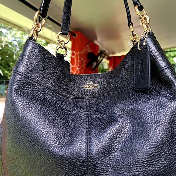 COACH LEXY Black Pebble Leather Shoulder Bag with Gourgous Gold Hardware NEW - Picture 4 of 17